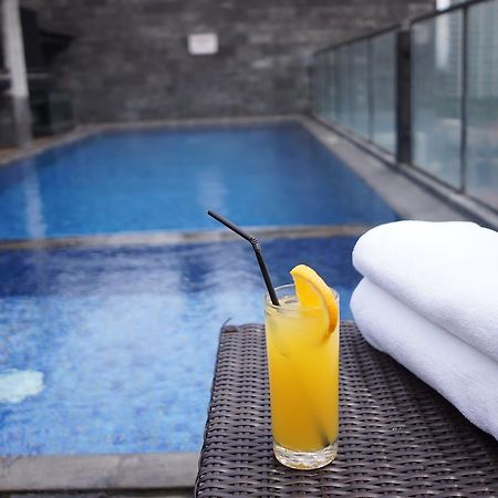 Liberta Hotel Kemang Джакарта Экстерьер фото