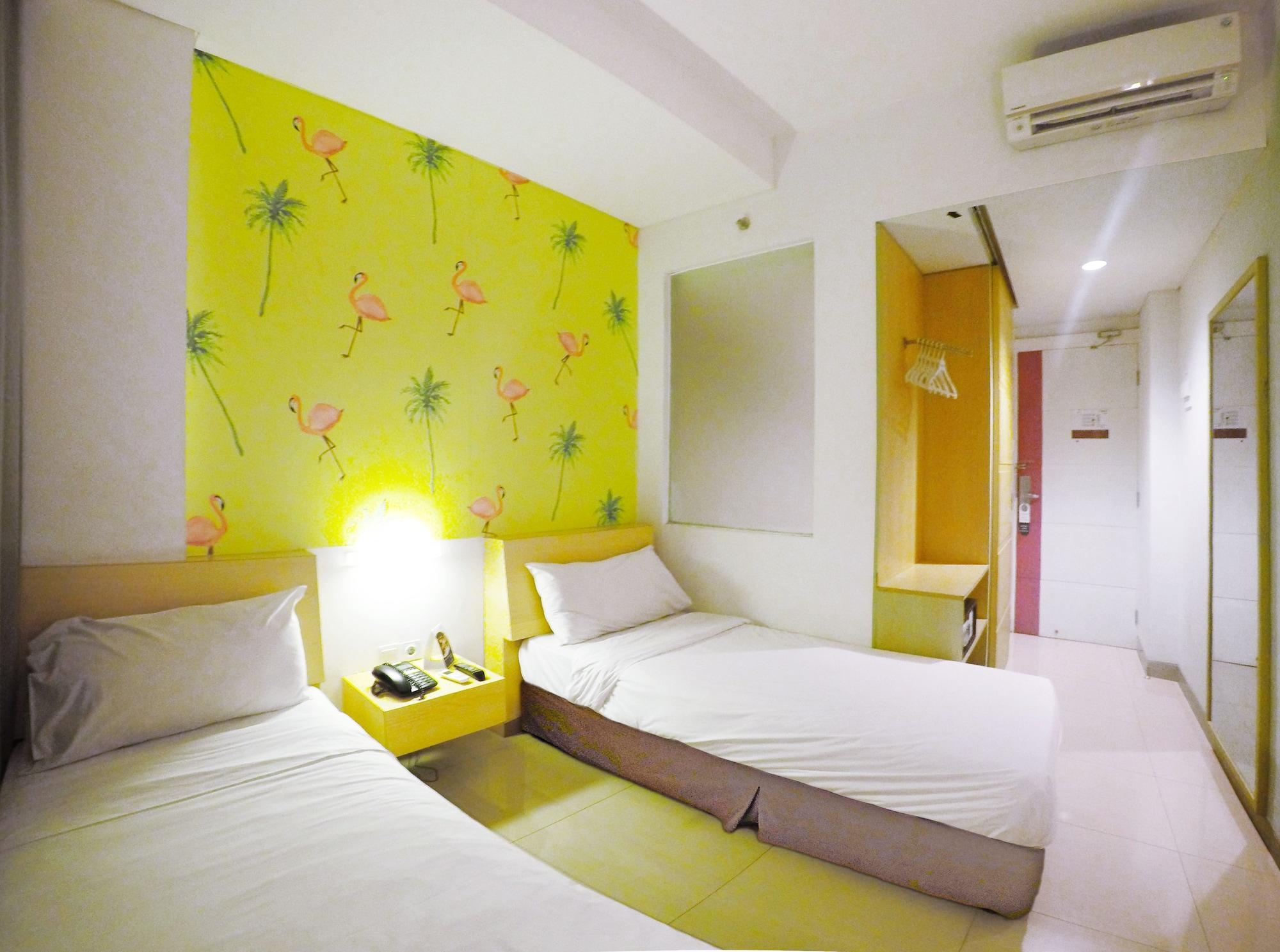Liberta Hotel Kemang Джакарта Экстерьер фото