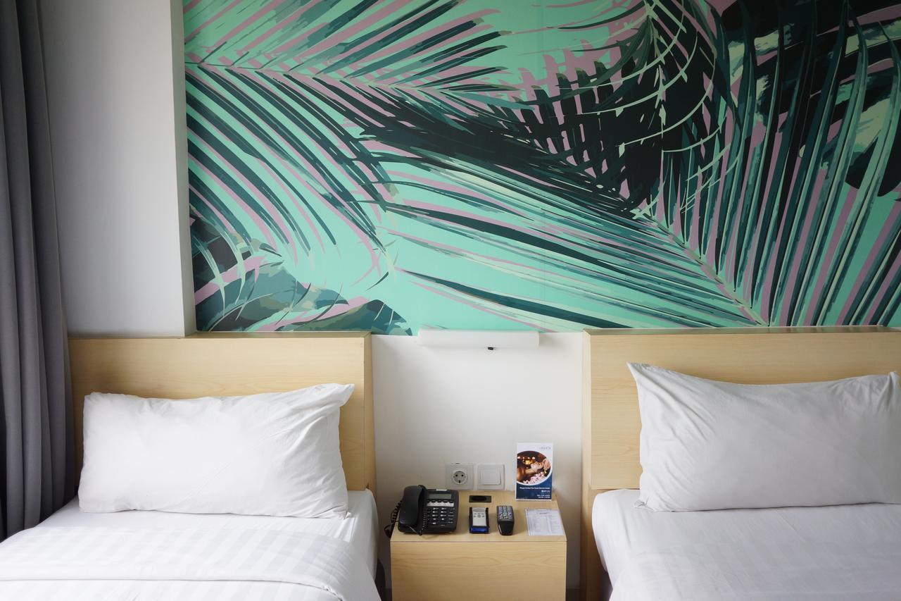 Liberta Hotel Kemang Джакарта Экстерьер фото