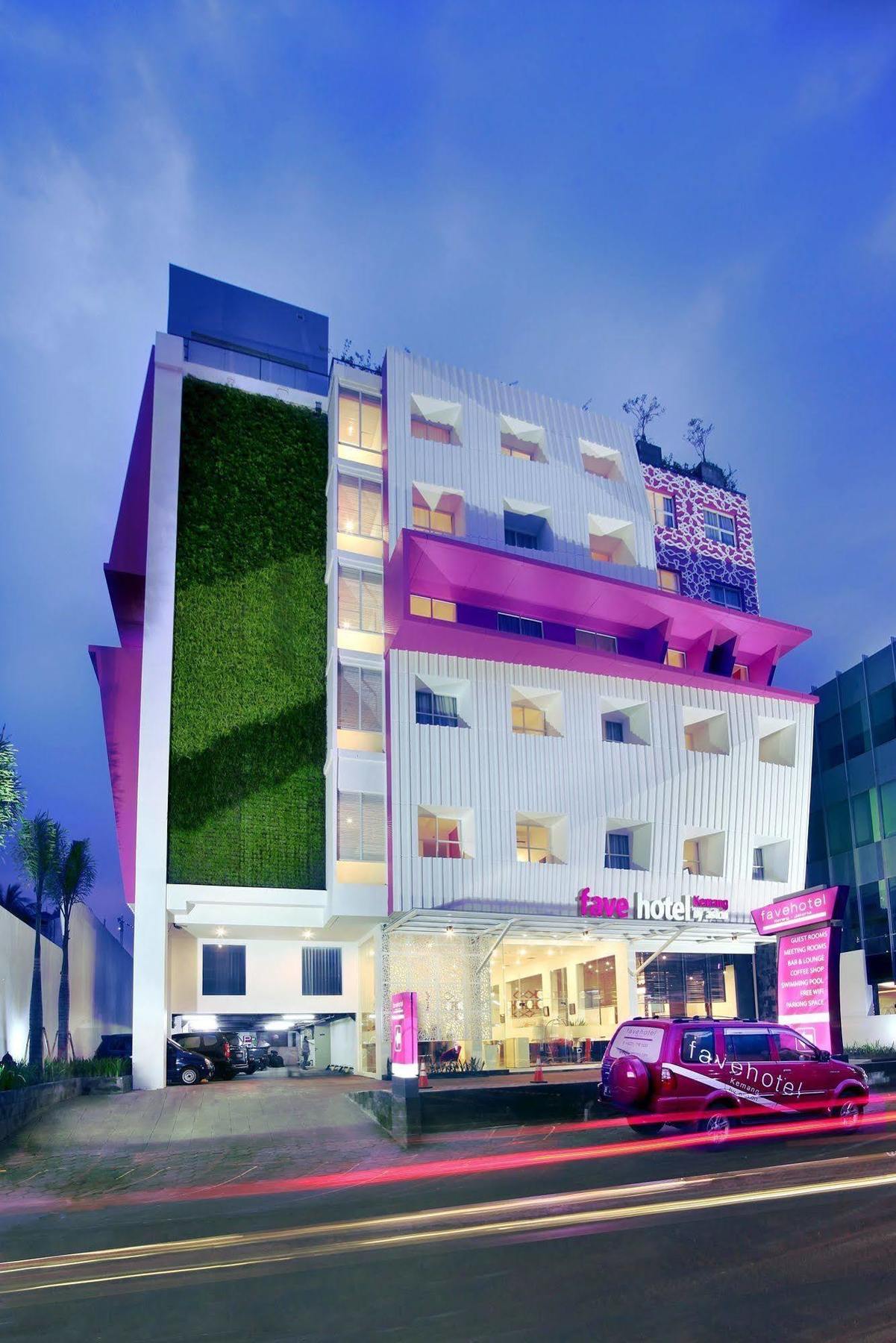 Liberta Hotel Kemang Джакарта Экстерьер фото